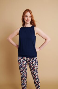 Asquith Smooth You Mouwloze Yoga Top – Navy