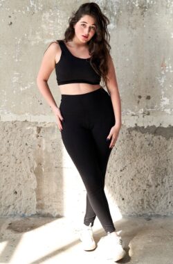 Samarali Yoga Set – BH & Legging Zwart – Stijlvolle Sport Outfit – OEKO-Tex Gecertificeerd – Duurzaam Katoen
