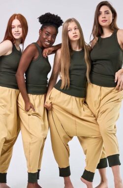 Samarali Yogaset met Harembroek – Comfortabele Yoga Outfit Dames – Hoge Taille Broek & Top – OEKO-Tex Gecertificeerd Katoen