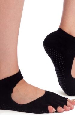 Finnacle – Anti-slip Sports Dames Yoga Sokken – Open Teen, Open Instep – Size: 34 – 39 (EUR) – Black – One Pair