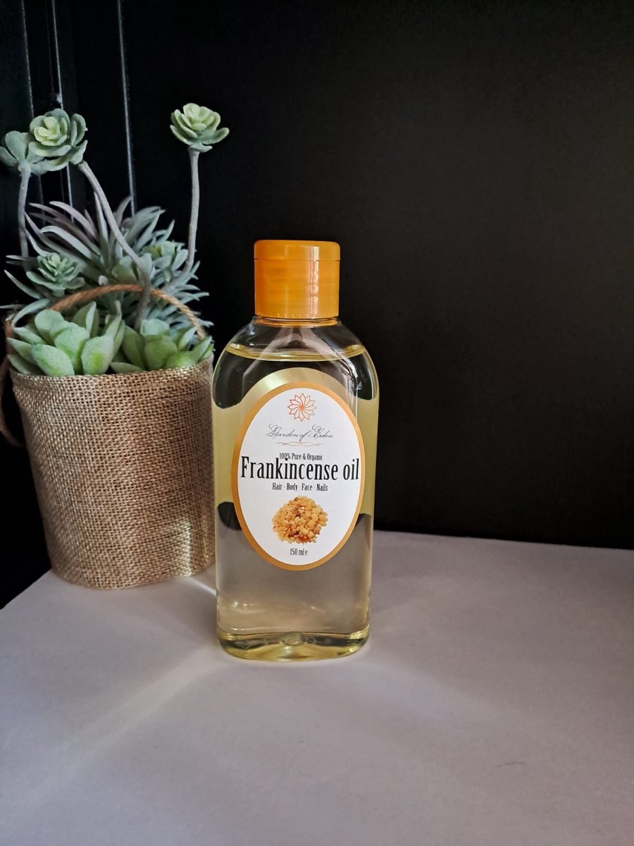 Garden of Eden- Pure organic Frankincense olie op basis van koudgeperste druivenpitolie 150 voor huid en haar - wierook olie - wierookolie - druivenpit olie - body olie - massage olie