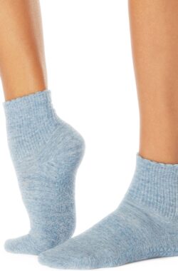 Tavi Savvy Yoga No-Show Grip Socks – Lichtblauw – 39-42