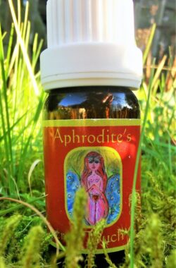 Goddess Aphrodite Oil – Energetische Aromatherapie – Chakra Olie – In the Light of the Goddess by Lieve Volcke – 10 ml