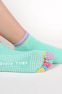 New Age Devi – Yoga sokken met anti-slip – turqoise met gekleurde tenen – maat 36-40