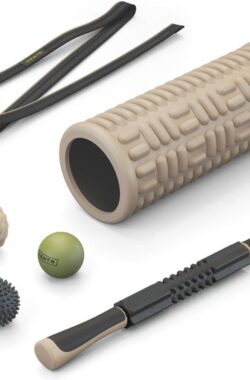 Centr by Chris Hemsworth Recovery Kit 6 in 1 – Foam Roller – Lacrosse Bal – Spikey Bal – Trigger Point Bal – Stretchband – Massage Roller Stick – Thuis fitness