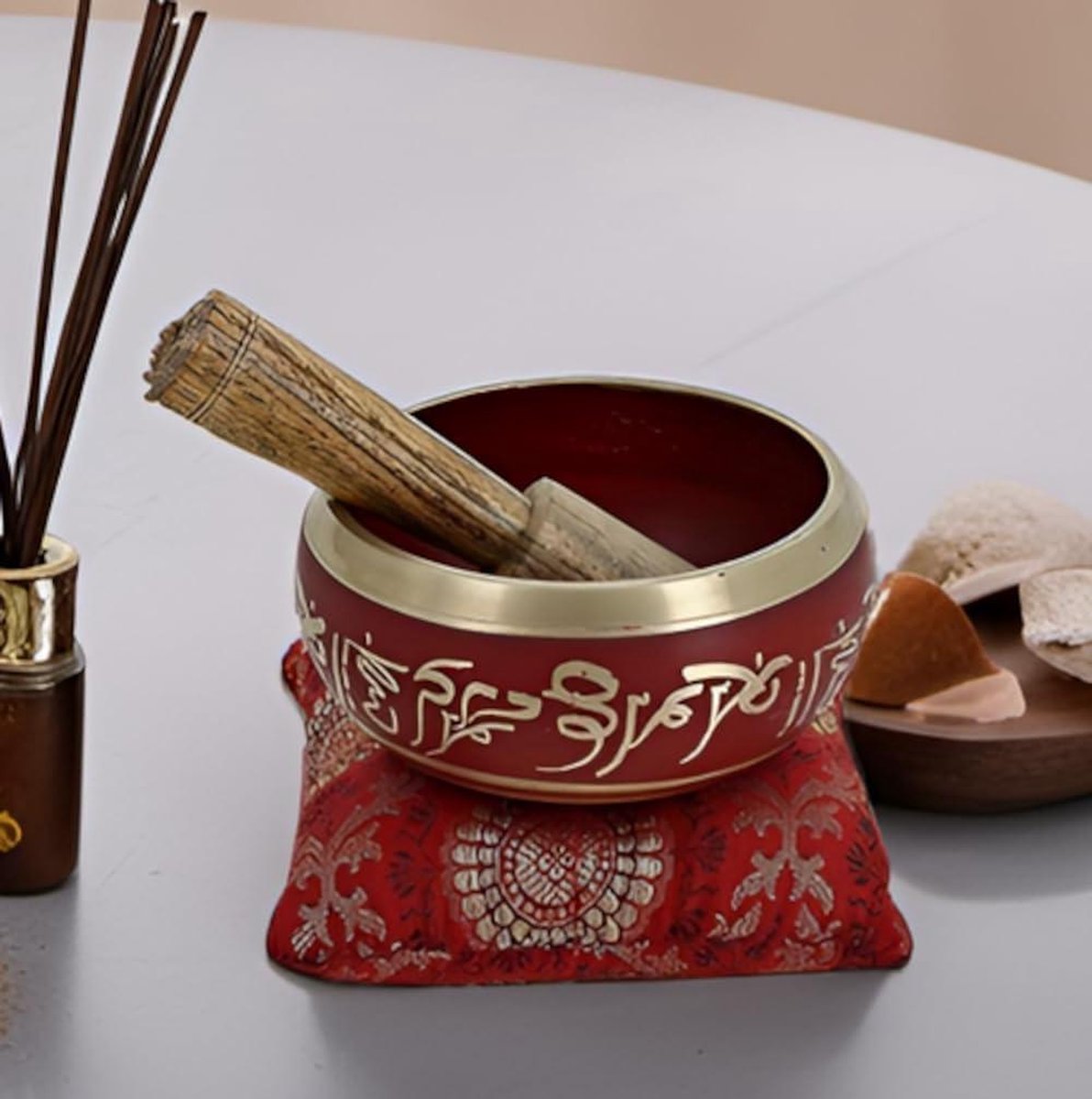 Tibetaanse boeddhistische klankschaal van metaal voor meditatie - inclusief staaf en kussen - 127 cm bragsterrencollectie singing bowl set