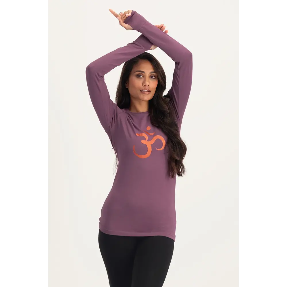 Urban Goddess Karuna OM Dry-Fit Yoga Longsleeve Shirt - Mauve