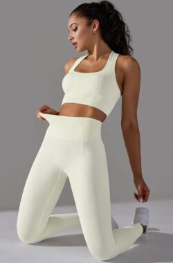 April Breeze Long Gym Set – Maat M – Creme – 2delig – Fitness set – Fitness legging – Sportkledingset – Sportlegging – Yogakleding – Yogaset – Yogalegging