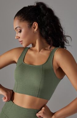 April Breeze Long Gym Set – Maat M – Olive – Olijf Groen – 2delig – Fitness kleding – Fitness set – Sportkledingset – Sportkleding – Sportset – Yogakleding – Yogaset