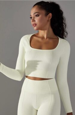 April Breeze Gym Set – Maat M – Offwhite – 5delig – Fitness set – Fitness legging – Fitness tops – Sportkledingset – Sportlegging – Sporttops – Yogakleding – Yogaset – Yogalegging – Yogatop